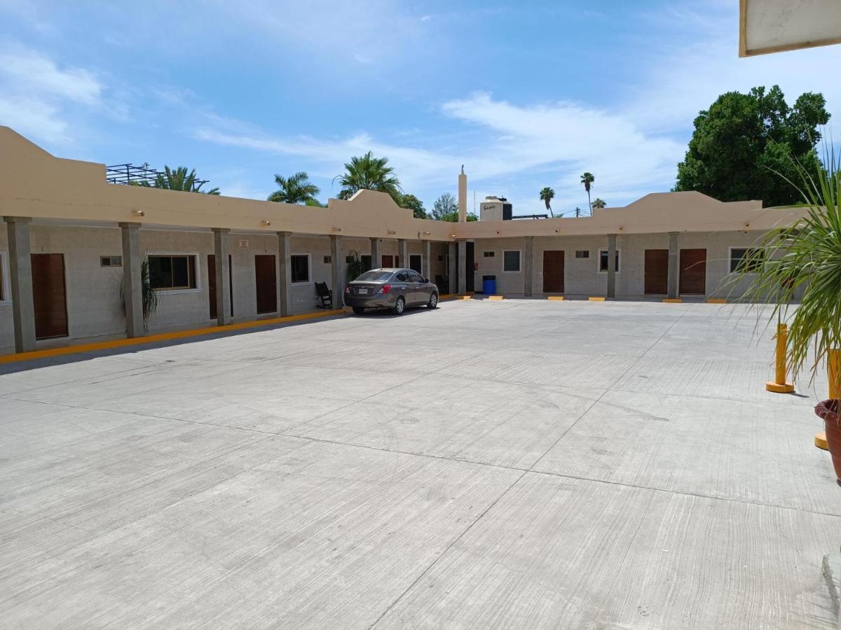 Hotel Romo Los Mochis Esterno foto